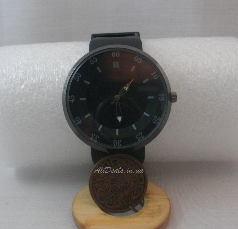 Мужские часы черного цвета с Алиэкспресс